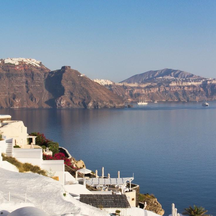 Outdoor terrace seating suitable for families in Zürich